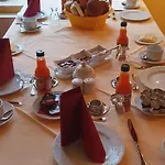 Galeriecafe Und Ambiente 3*