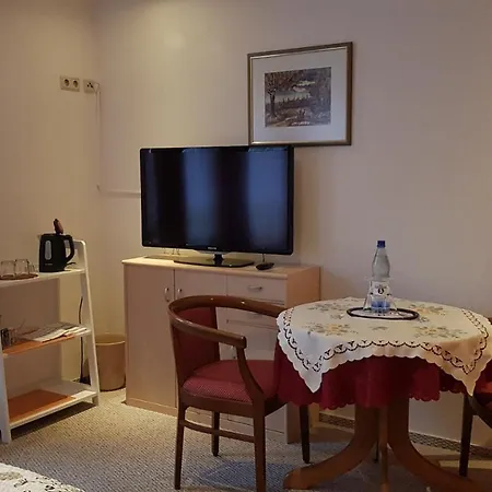Guest house Galeriecafe Und Ambiente *